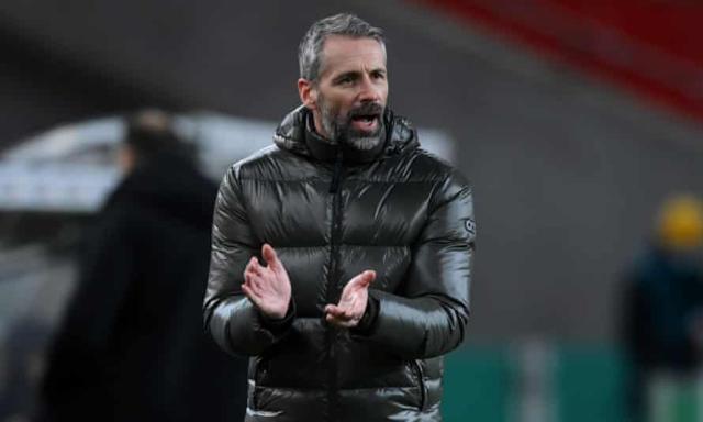 开云体育官网-远水难救近火 官宣下赛季新帅后多特还差救火员？